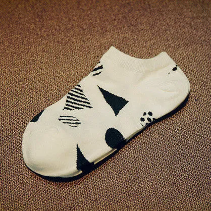 CAT Warm comfortable cotton bamboo fiber girl women's socks ankle low female invisible  color girl boy hosier 1pair=2pcs WS66